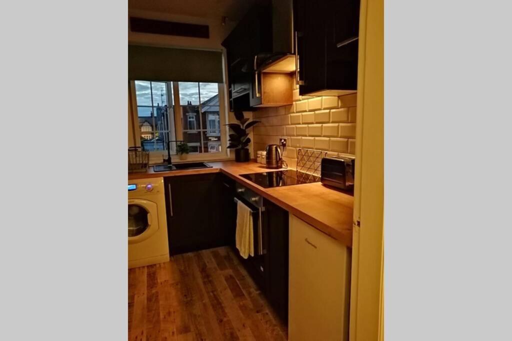 Unique 2 Bedroom Apartment In The Ideal Location Blackpool Exterior foto